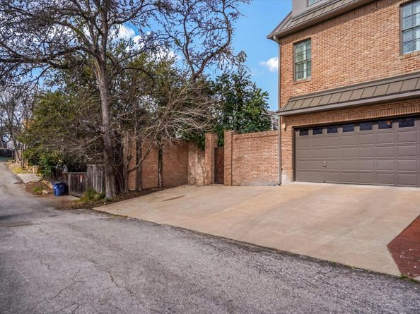3705 Gilbert ST B, Austin TX 78703