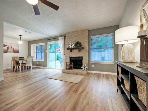 615 Twin Oak TRL, Cedar Park TX 78613