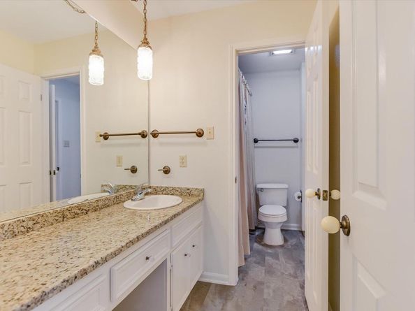 4615 Pinehurst DR S D, Austin TX 78747