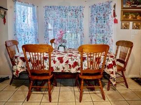 5707 China Berry Rd, Austin TX 78744