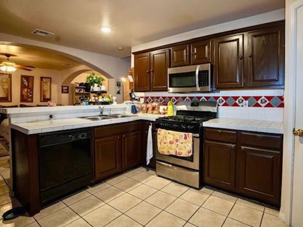 5707 China Berry Rd, Austin TX 78744