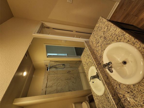 331 Liberty Meadows DR, Liberty Hill TX 78642