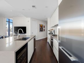 501 West Ave 704, Austin TX 78701