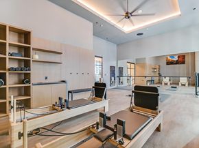 610 Davis ST 3901, Austin TX 78701