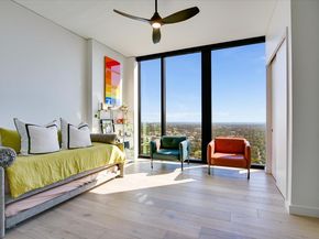 610 Davis ST 3901, Austin TX 78701