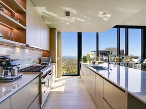 610 Davis ST 3901, Austin TX 78701