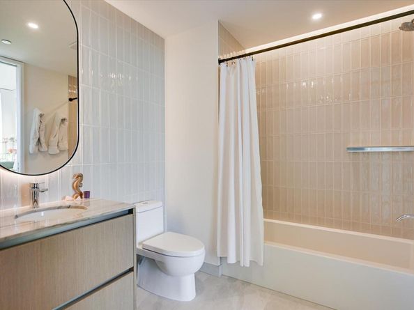 610 Davis ST 3901, Austin TX 78701