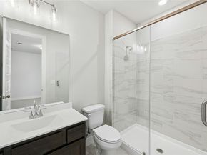 1612 Jay Wolf DR, Georgetown TX 78628