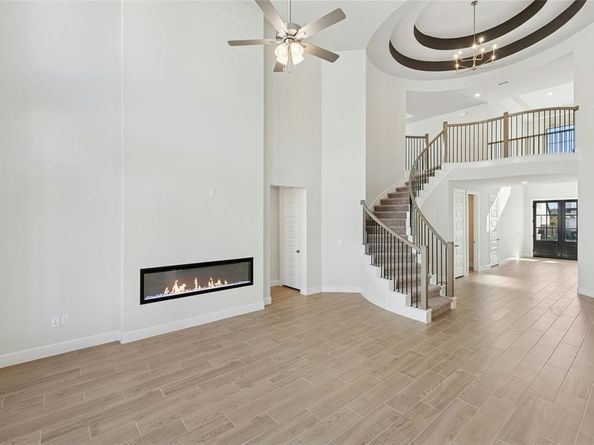1612 Jay Wolf DR, Georgetown TX 78628