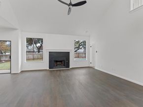 7401 Whistlestop DR, Austin TX 78749