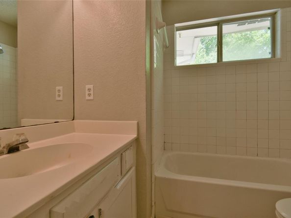 16812 Gower ST, Pflugerville TX 78660