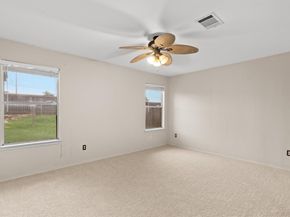 2040 Buckley LN, Round Rock TX 78664