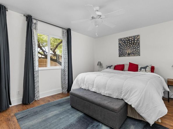 8604 Primrose LN, Austin TX 78757