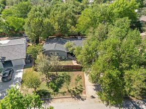 8604 Primrose LN, Austin TX 78757