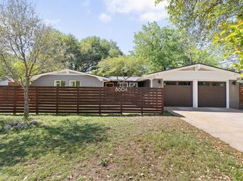 8604 Primrose LN