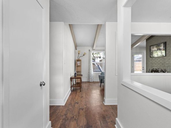 8604 Primrose LN, Austin TX 78757