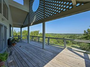 167 N Tumbleweed TRL, Austin TX 78733