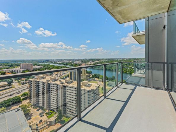 44 East Ave 2108, Austin TX 78701