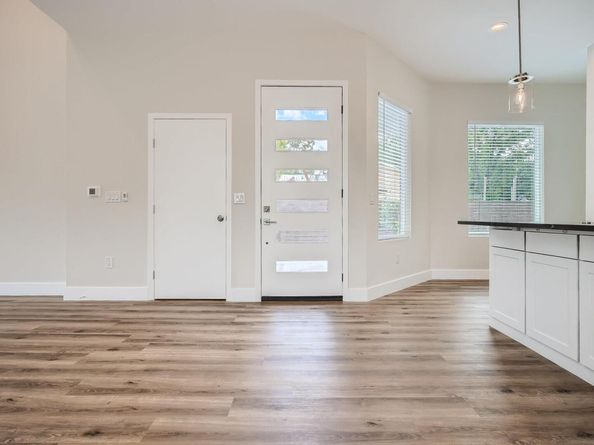 6919 Bethune Ave B, Austin TX 78752