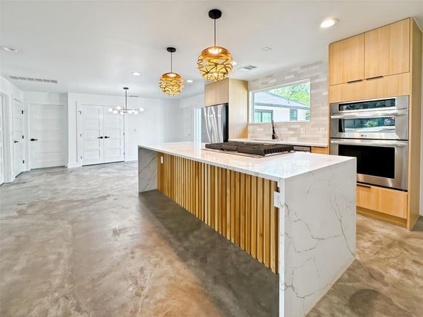 1409 Westmoor DR, Austin TX 78723