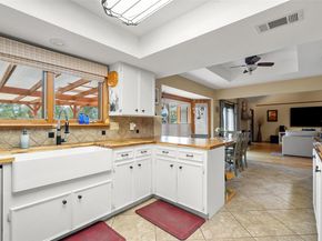 9905 Murmuring Creek DR, Austin TX 78736