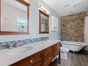 8705 S View RD, Austin TX 78737