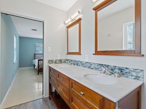 8705 S View RD, Austin TX 78737