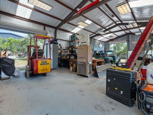 8705 S View RD, Austin TX 78737