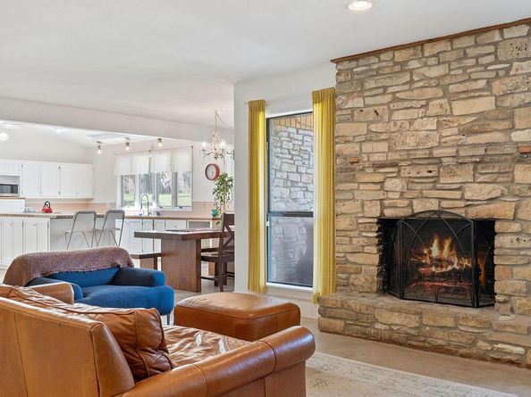 8705 S View RD, Austin TX 78737