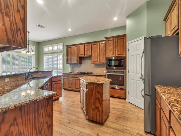 3820 Lagoona DR, Round Rock TX 78681