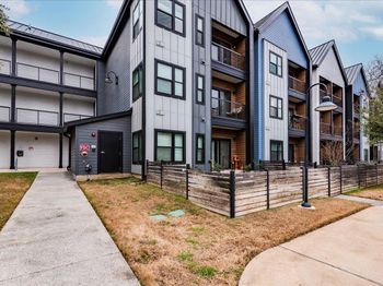 3101 Govalle Ave