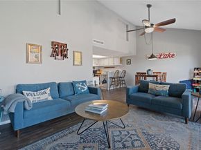 111 Comanche PT, Point Venture TX 78645