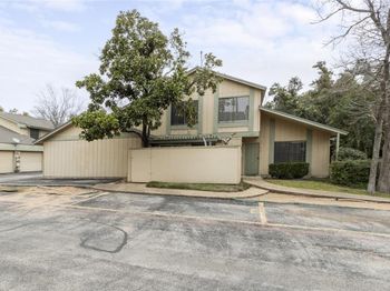 915 Silver Quail LN