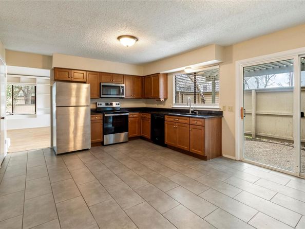 915 Silver Quail LN, Austin TX 78758