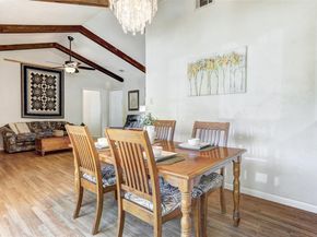 7210 Meadowood DR, Austin TX 78723