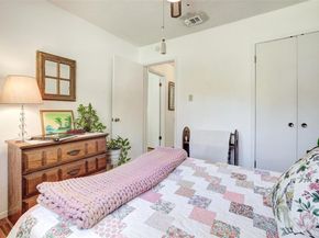 7210 Meadowood DR, Austin TX 78723