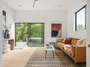 1407 Parkinson DR 1, Austin TX 78704