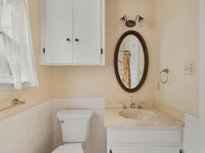 7601 Parkview CIR, Austin TX 78731