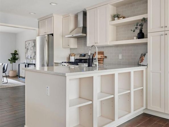 7601 Parkview CIR, Austin TX 78731