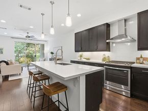 2002 Glen Allen ST 104, Austin TX 78704