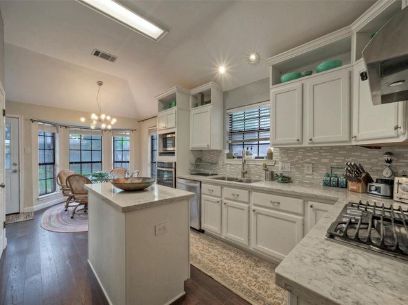 3611 Leadville DR, Austin TX 78749