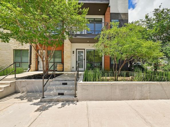 2003 Wilson ST 1, Austin TX 78704