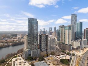 48 East Ave 2002, Austin TX 78701