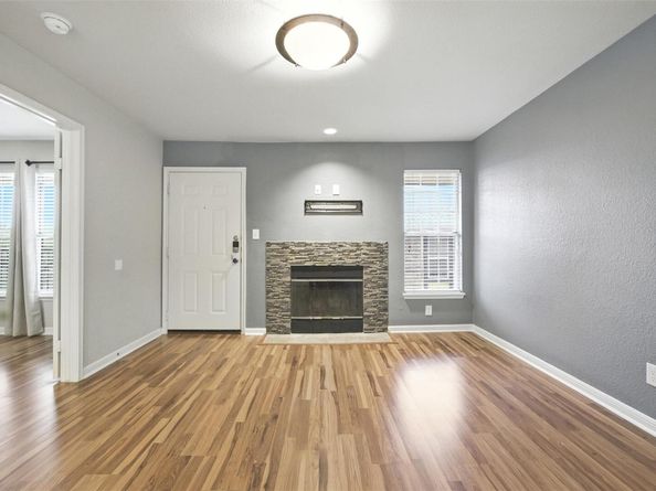 7685 Northcross DR 1028, Austin TX 78757
