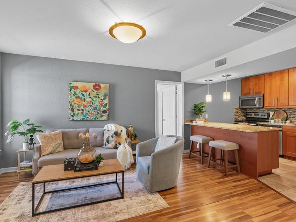 7685 Northcross DR 1028, Austin TX 78757
