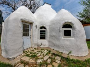 1212 E 10th ST, Austin TX 78702