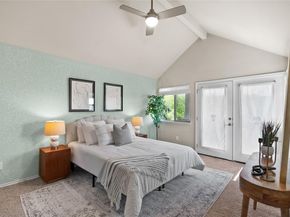 437 Venture BLVD S, Point Venture TX 78645