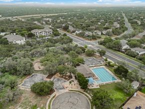 8610 Axis DR, Austin TX 78749