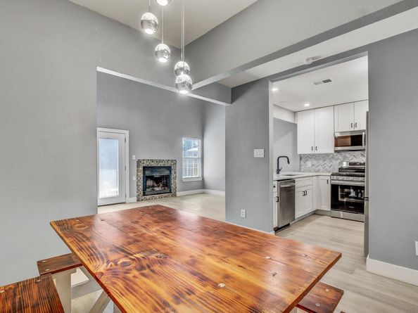 1010 W Rundberg LN 24, Austin TX 78758