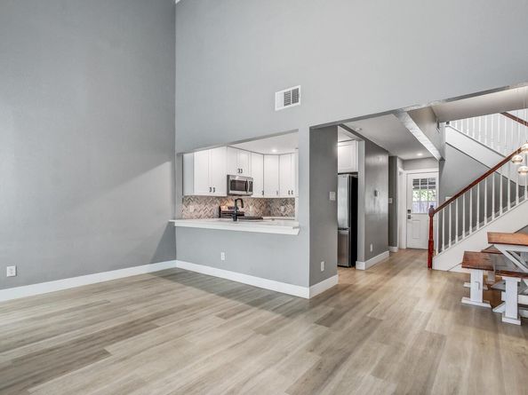1010 W Rundberg LN 24, Austin TX 78758